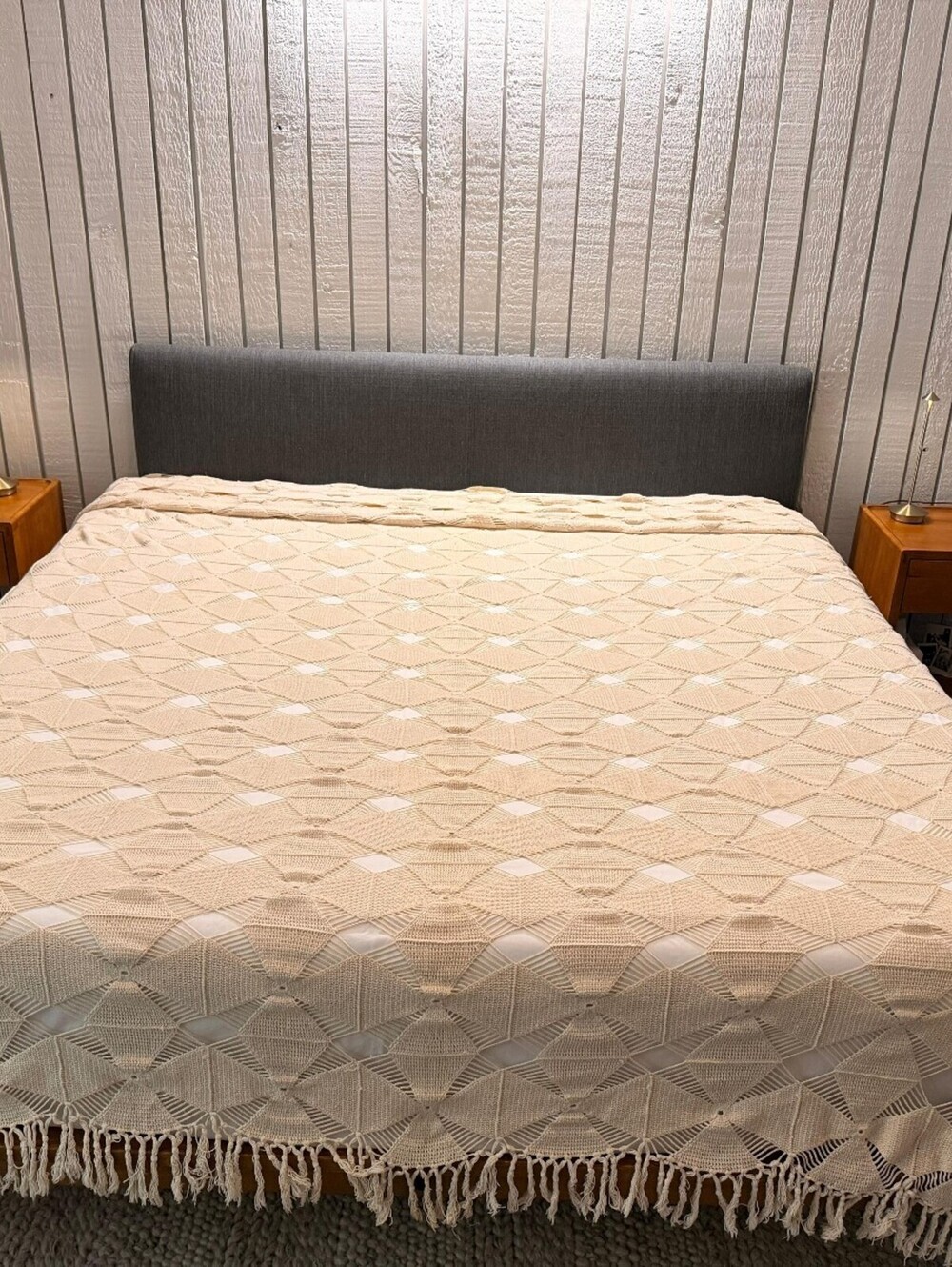 Vintage 100% Cotton Geometric Crochet Bedspread (100x115) King Queen